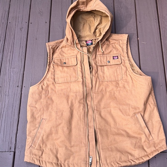 WRANGLER NEW Mens insulated fall vest. No store tags but never worn 3XL - Picture 2 of 5